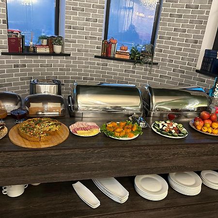Sb River Hotels Atyraū エクステリア 写真