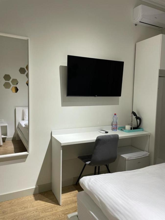 Sb River Hotels Atyraū エクステリア 写真